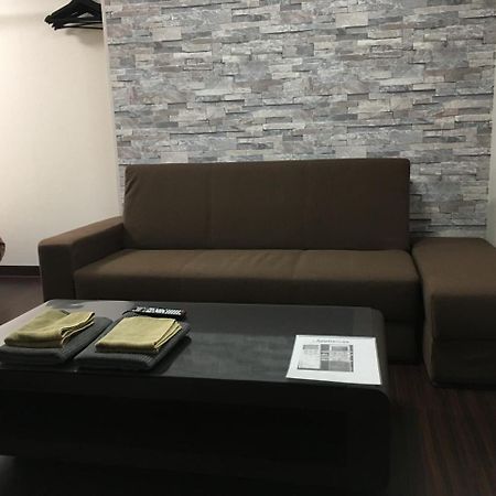 Hyu House Hotel Tokyo Exterior photo