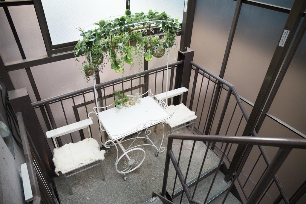Hyu House Hotel Tokyo Exterior photo