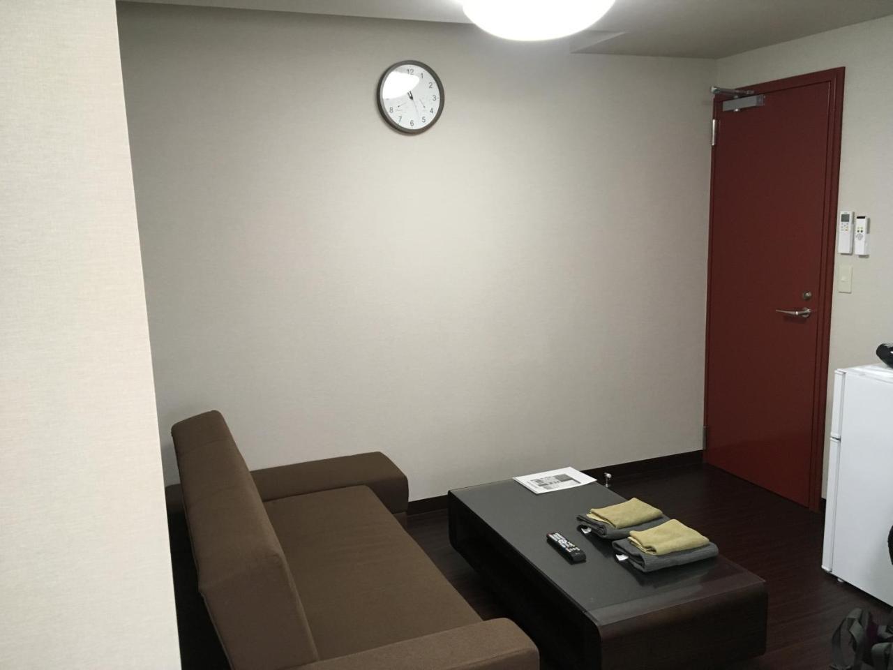 Hyu House Hotel Tokyo Exterior photo