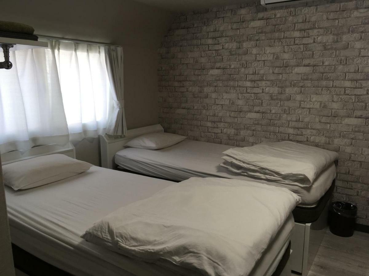 Hyu House Hotel Tokyo Exterior photo