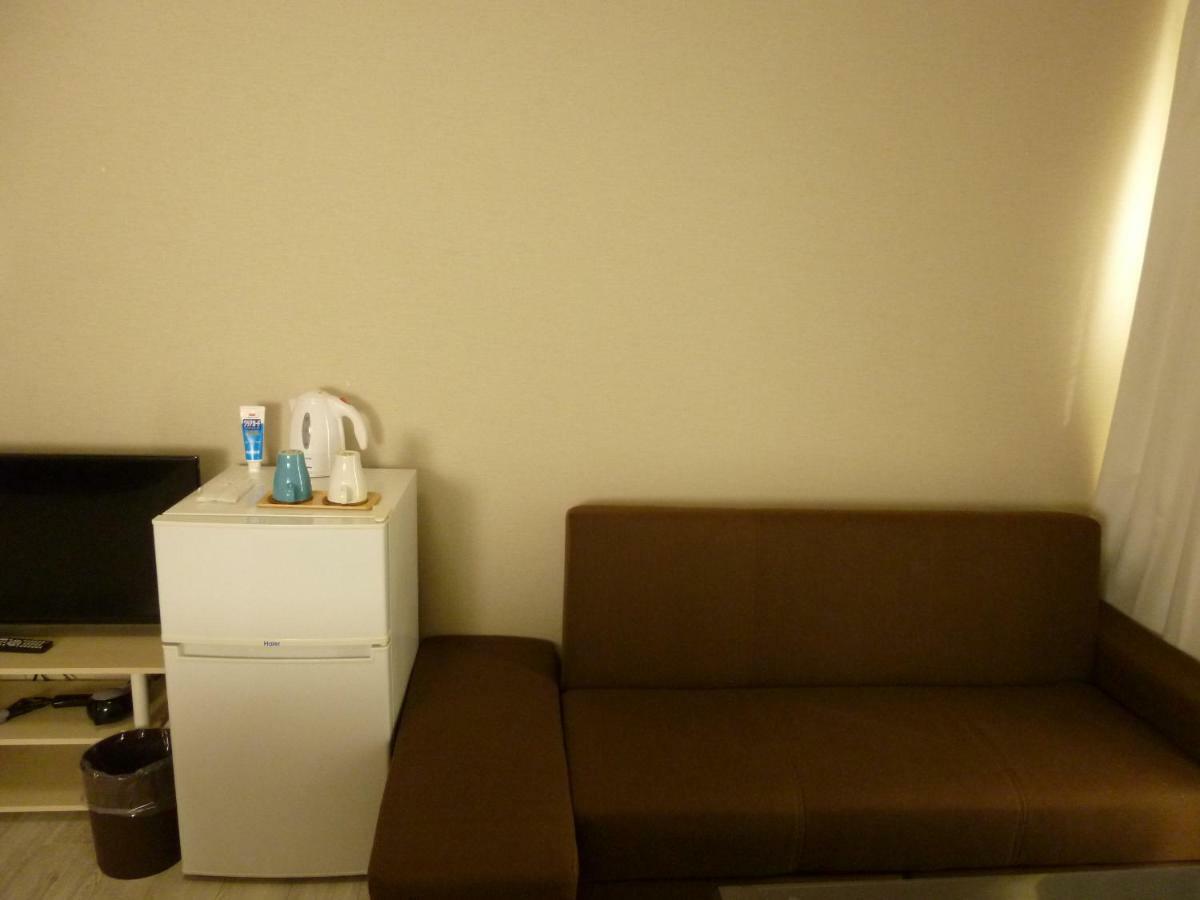 Hyu House Hotel Tokyo Exterior photo